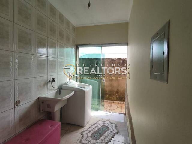 Casa para Venda em Botucatu - 5