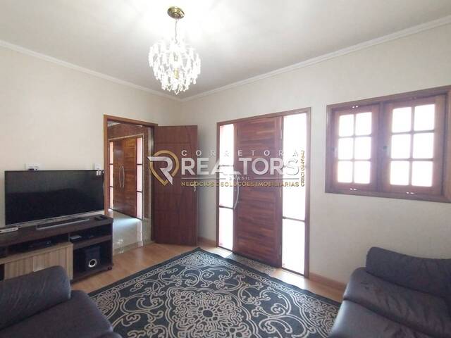 Casa para Venda em Botucatu - 5