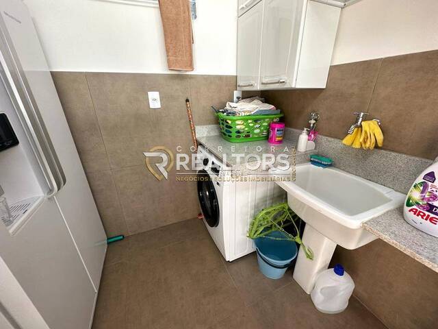 Casa para Venda em Botucatu - 3