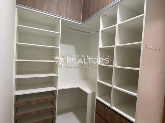 Casa para Venda em Botucatu - 5