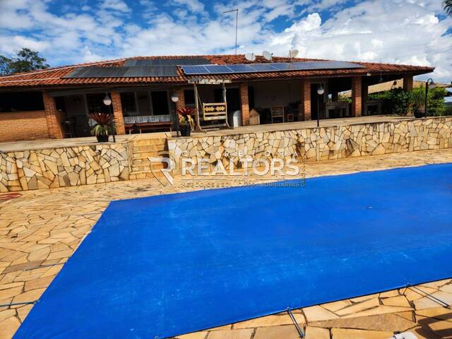 Casa para Venda em Botucatu - 3