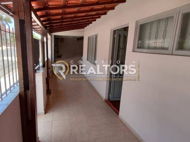 Casa para Venda em Botucatu - 4