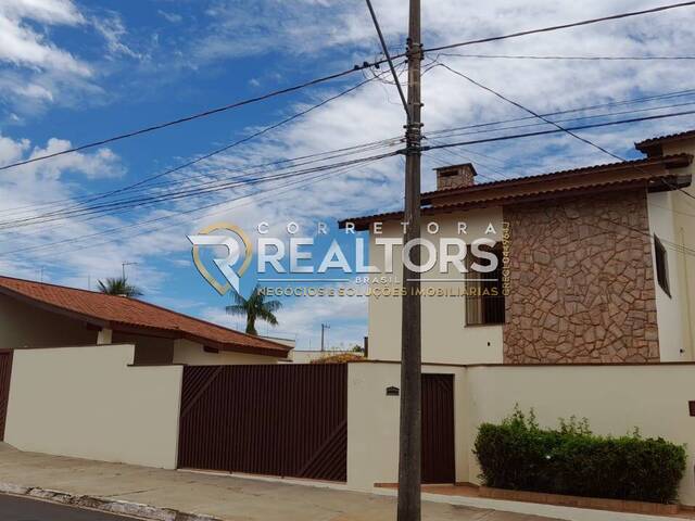 #SO0447 - Sobrado para Venda em São Manuel - SP - 1