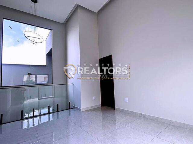 #SO0365 - Casa para Venda em Botucatu - SP