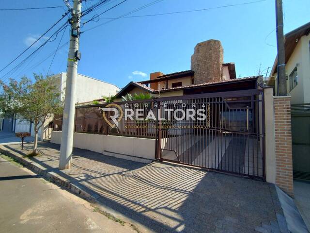 Casa para Venda em Botucatu - 5