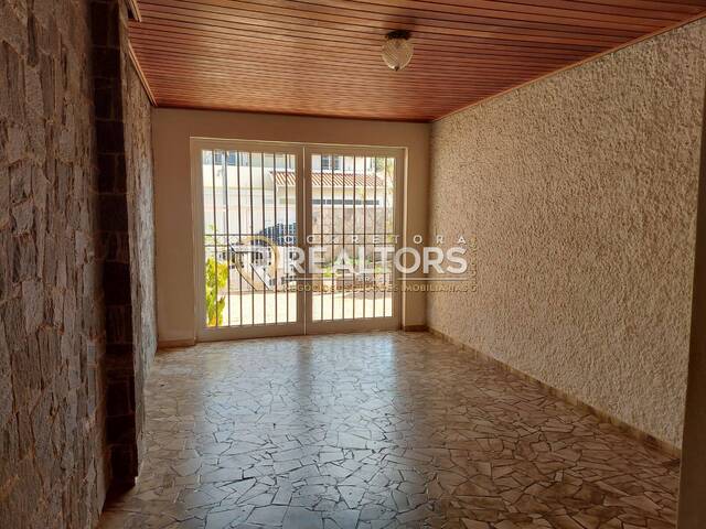 Casa para Venda em Botucatu - 5