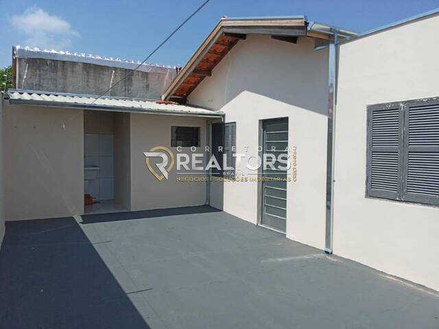 #CA0499 - Casa para Venda em Botucatu - SP - 2