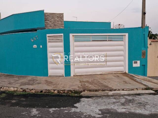 #CA0530 - Casa para Venda em Botucatu - SP - 2