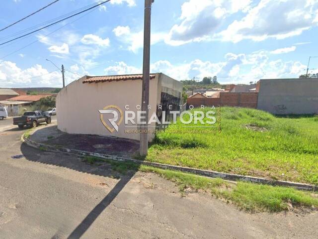 #TE0517 - Terreno para Venda em Botucatu - SP - 2