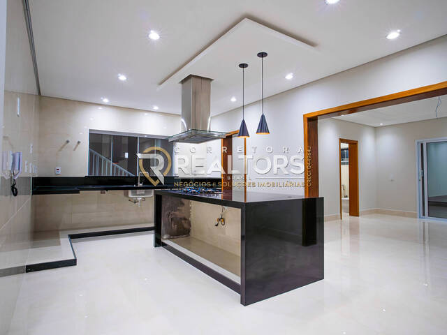 #CA0536 - Casa para Venda em Botucatu - SP - 1