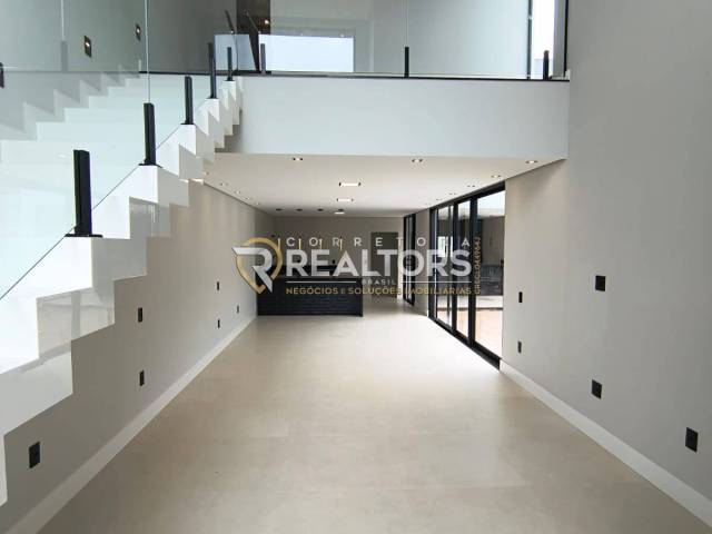 #SO0583 - Casa em condomínio para Venda em Botucatu - SP