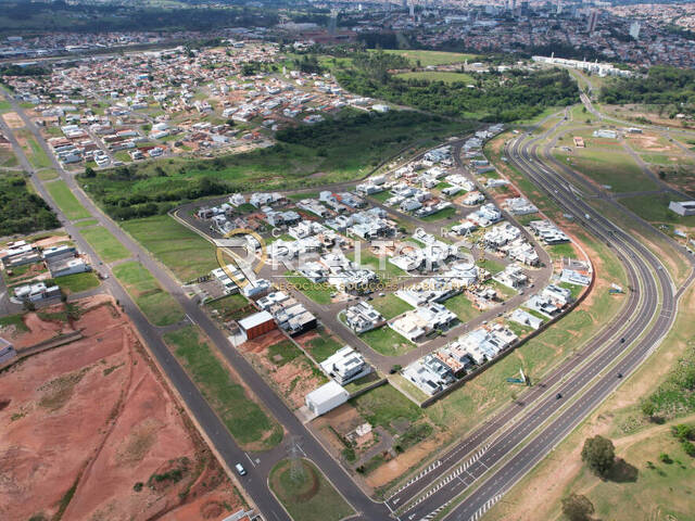 Casa em condomínio para Venda em Botucatu - 5