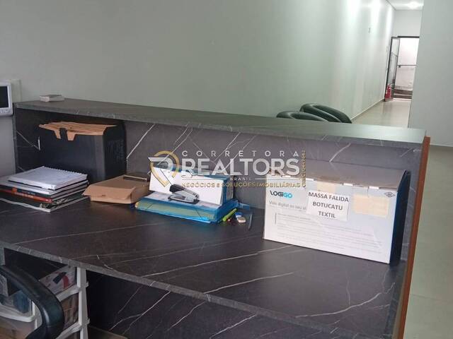 #CO0592 - Sala para Locação em Botucatu - SP