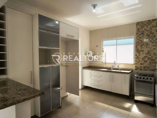 Casa para Venda em Botucatu - 5