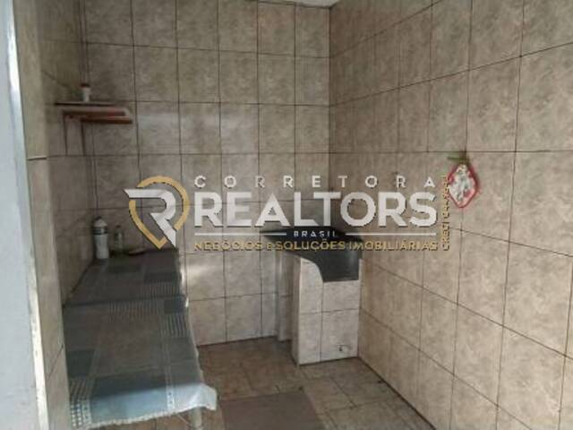 Casa para Venda em Botucatu - 2