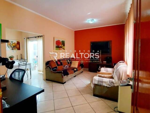 Casa para Venda em Botucatu - 5