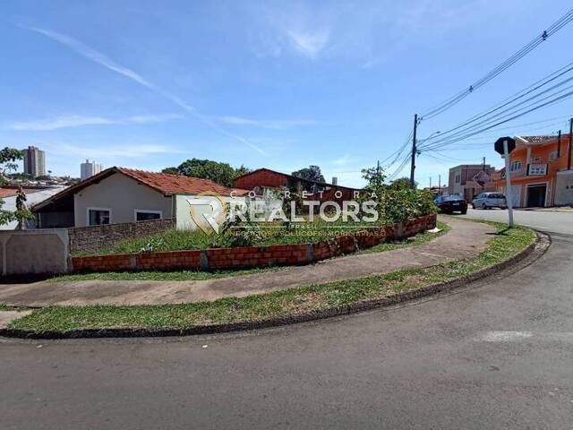 #TE0636 - Terreno para Venda em Botucatu - SP - 1