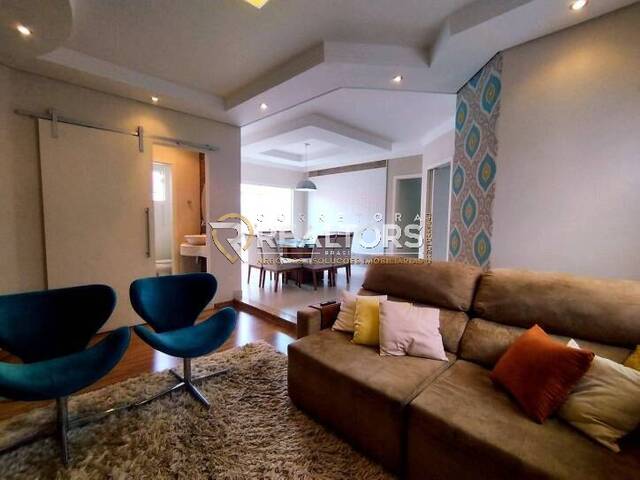 Casa para Venda em Botucatu - 3