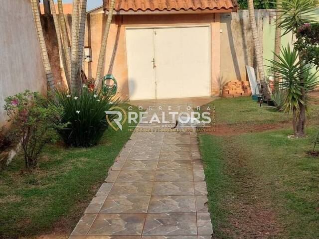 Casa para Venda em Botucatu - 3