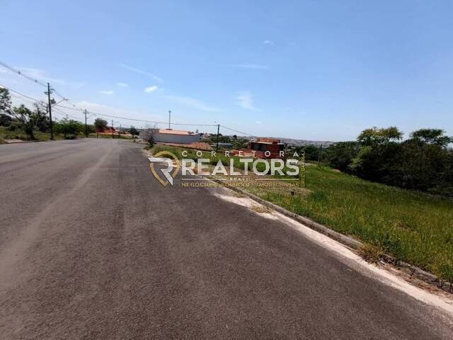 #TE0674 - Terreno para Venda em Botucatu - SP - 2