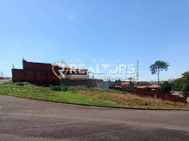 #TE0677 - Terreno para Venda em Botucatu - SP - 1
