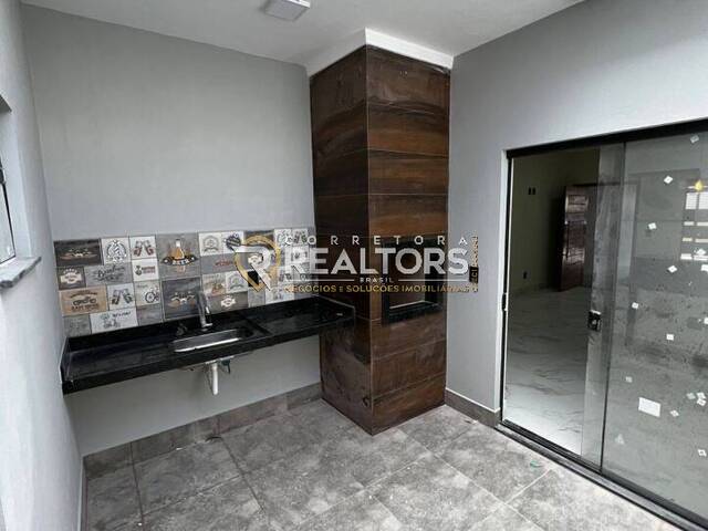 Casa para Venda em Botucatu - 4