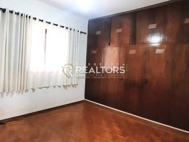 Casa para Venda em Botucatu - 5