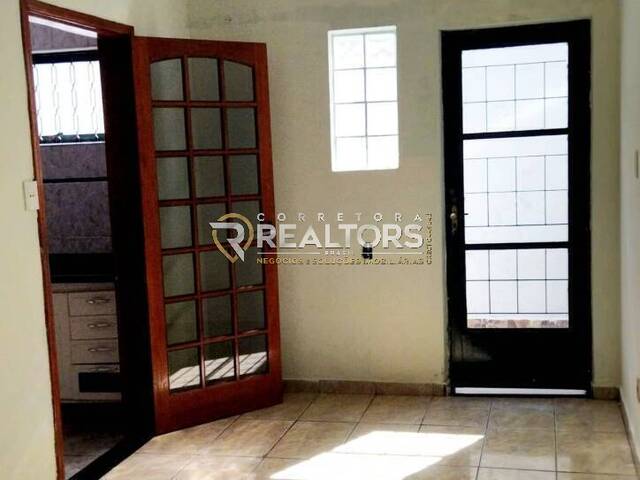 Casa para Venda em Botucatu - 4