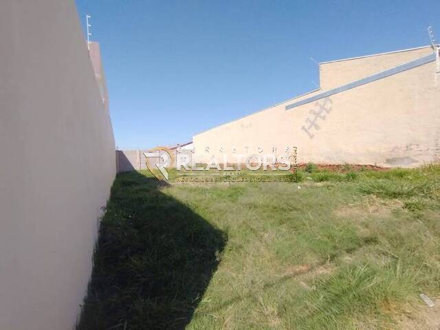 #TE0975 - Terreno para Venda em Botucatu - SP - 3