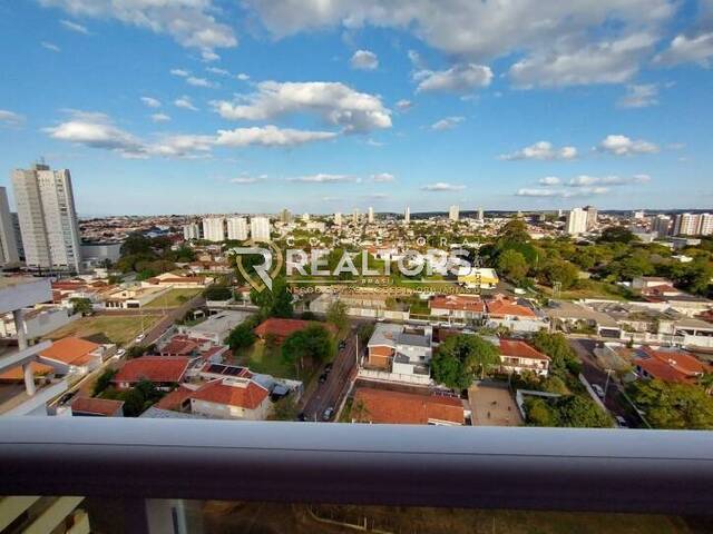 Apartamento para Venda em Botucatu - 4