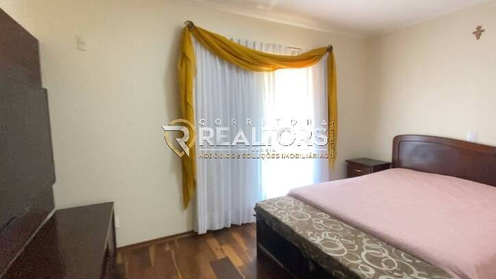 Casa à venda com 5 quartos, 600m² - Foto 9