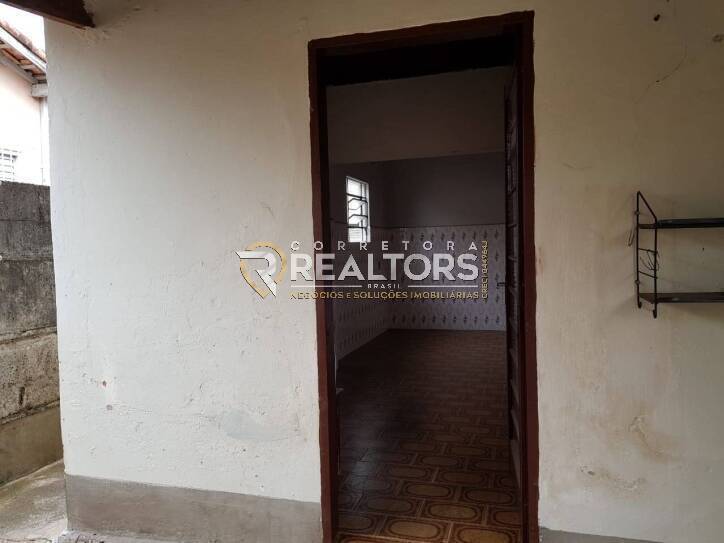 Casa à venda com 3 quartos, 107m² - Foto 8