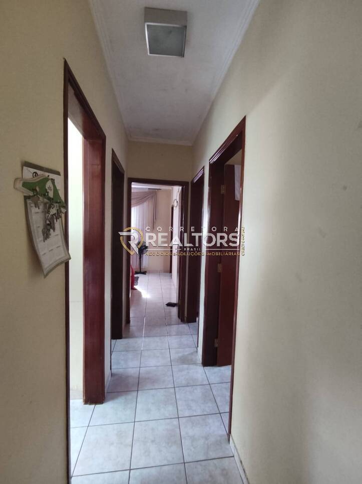 Casa à venda com 3 quartos, 176m² - Foto 18