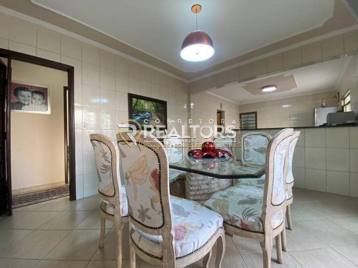 Sobrado à venda com 3 quartos, 300m² - Foto 5