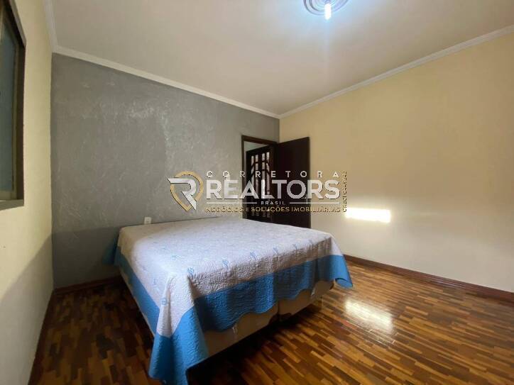 Sobrado à venda com 3 quartos, 300m² - Foto 17