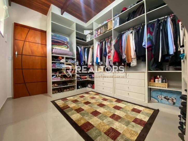 Sobrado à venda com 3 quartos, 300m² - Foto 24