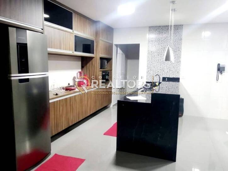 Sobrado, 4 quartos, 244 m² - Foto 6