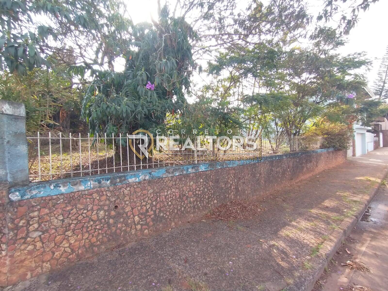 Terreno à venda, 330m² - Foto 1