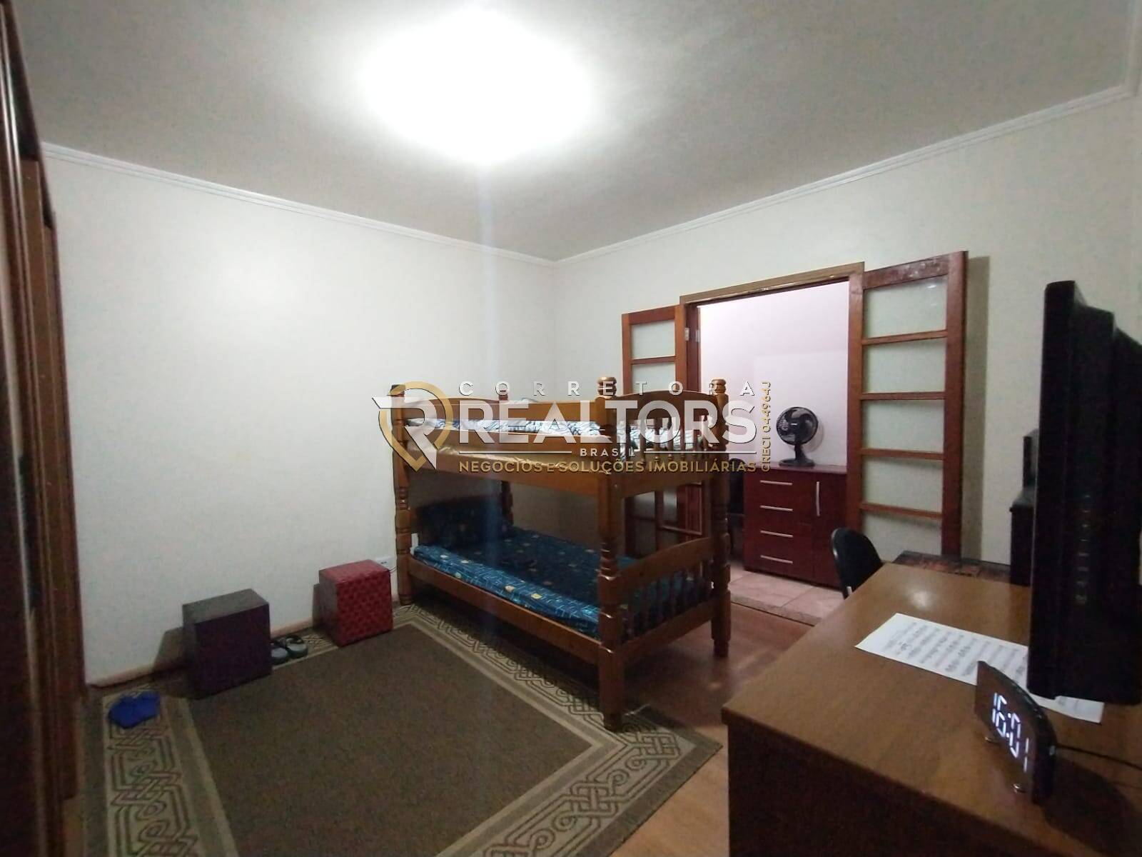 Casa à venda com 3 quartos, 170m² - Foto 9