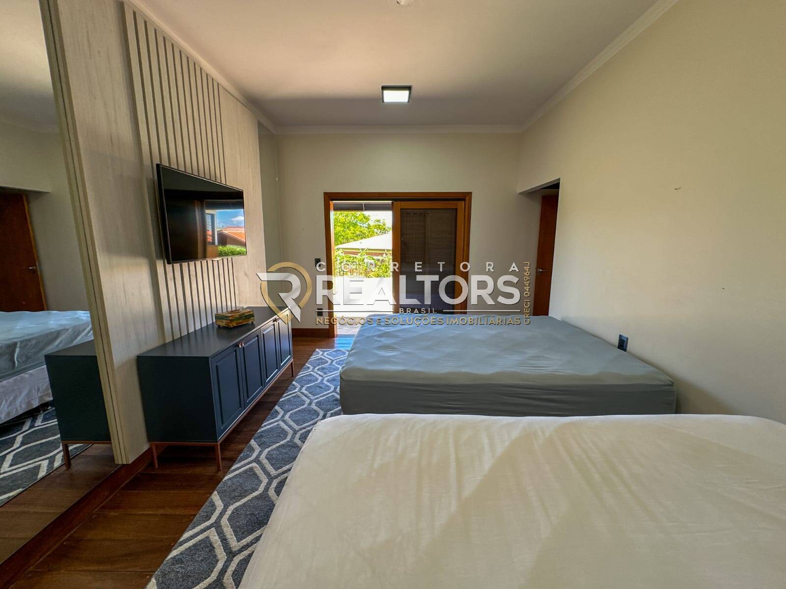 Casa de Condomínio à venda com 5 quartos, 343m² - Foto 10