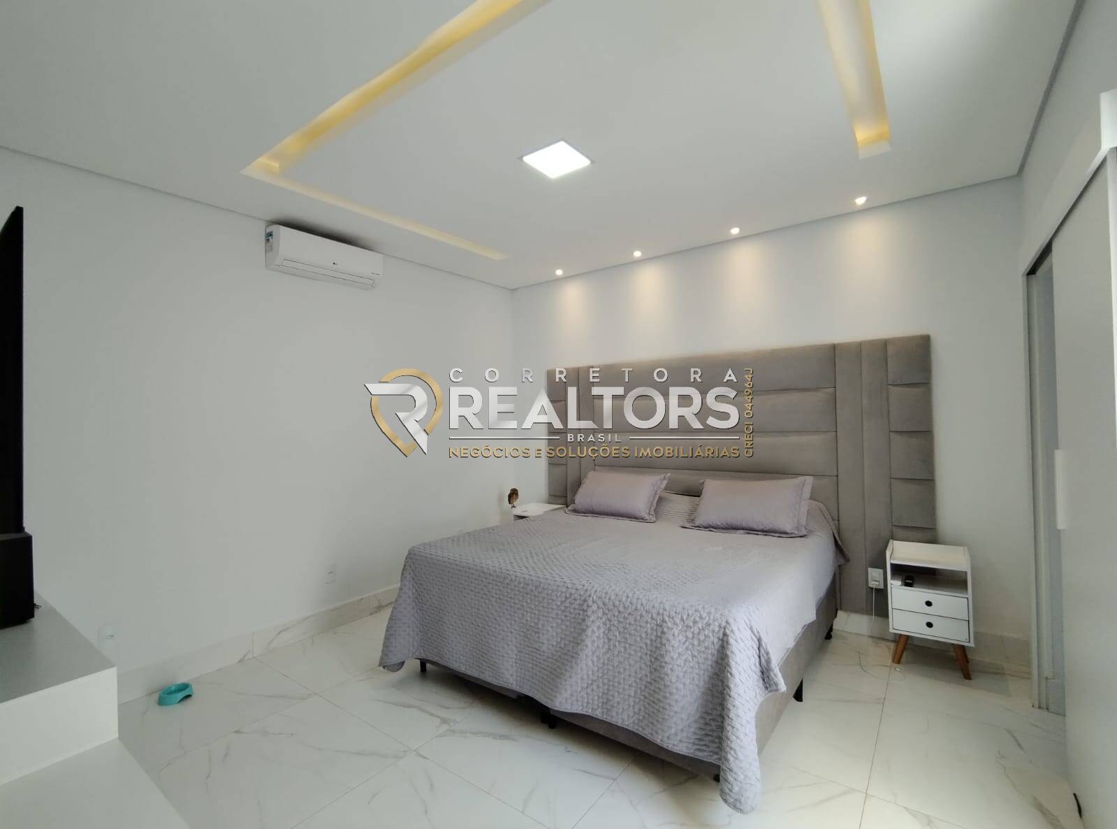 Casa à venda com 3 quartos, 170m² - Foto 15