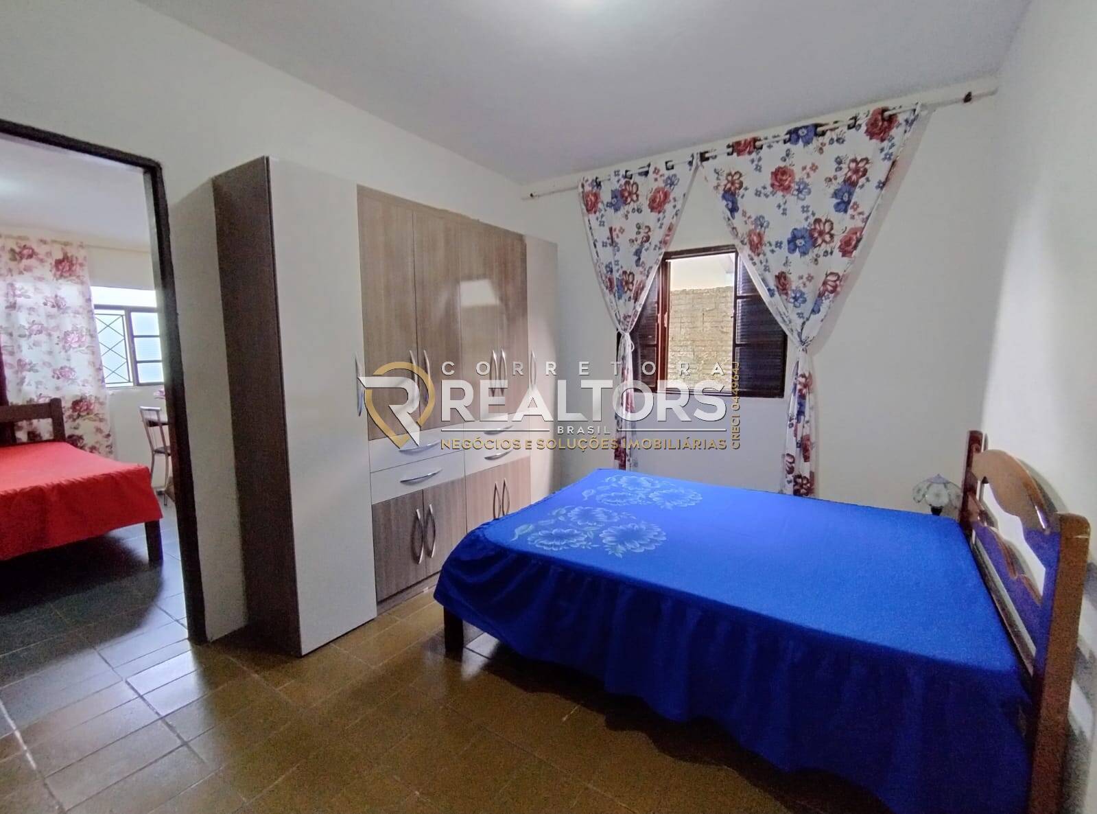 Casa à venda com 4 quartos, 180m² - Foto 8