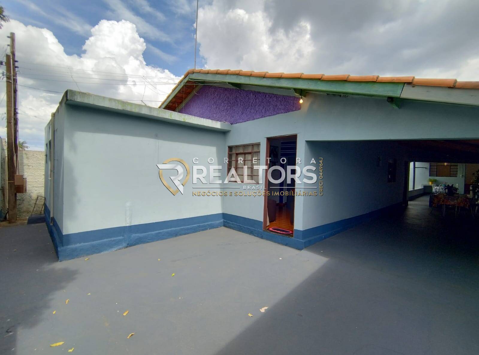Casa à venda com 4 quartos, 180m² - Foto 3