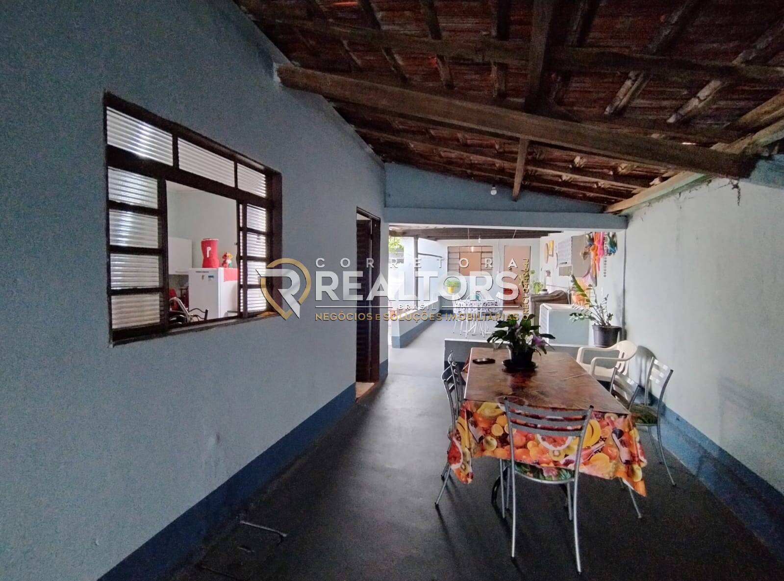 Casa à venda com 4 quartos, 180m² - Foto 17