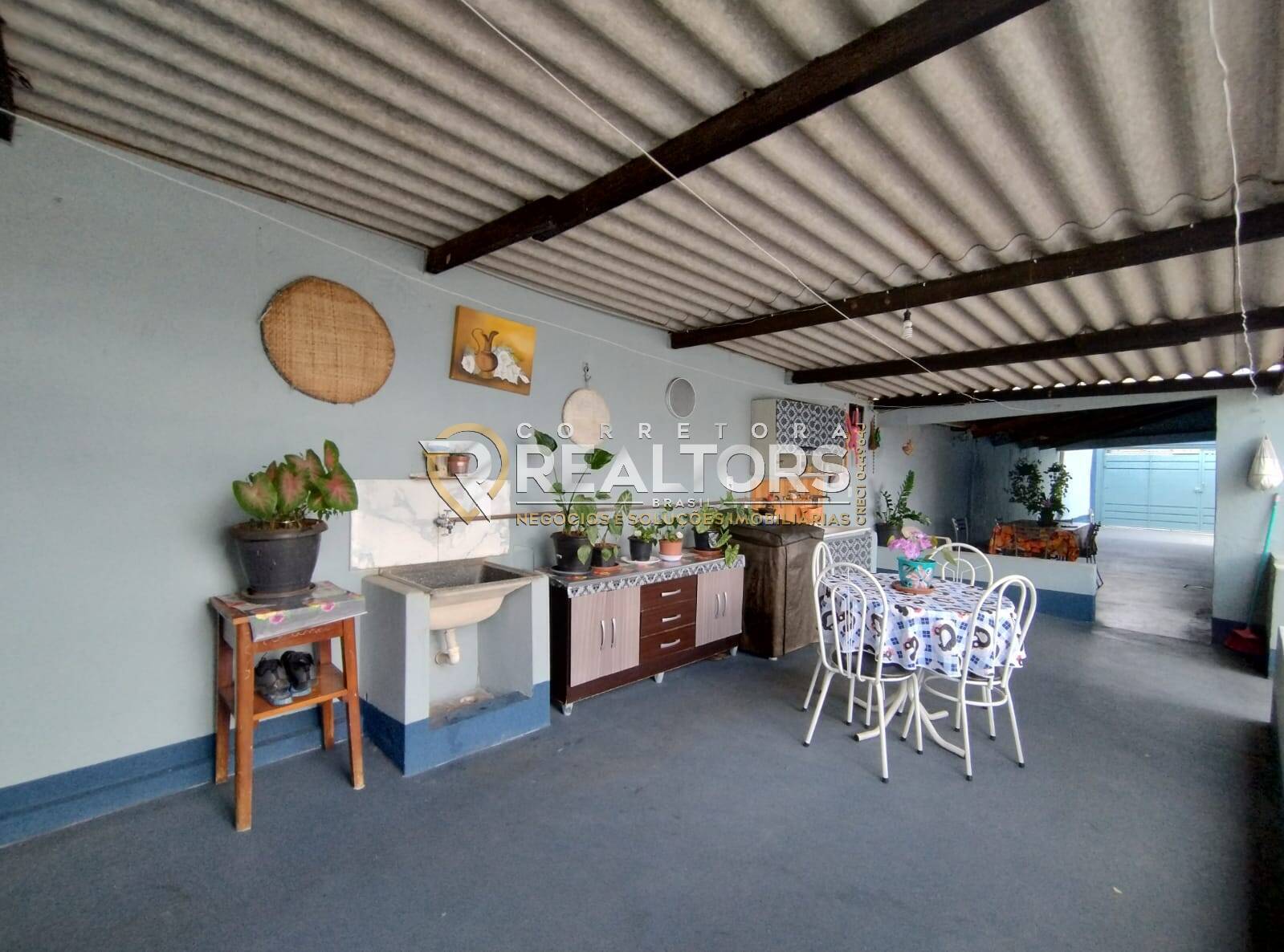 Casa à venda com 4 quartos, 180m² - Foto 18