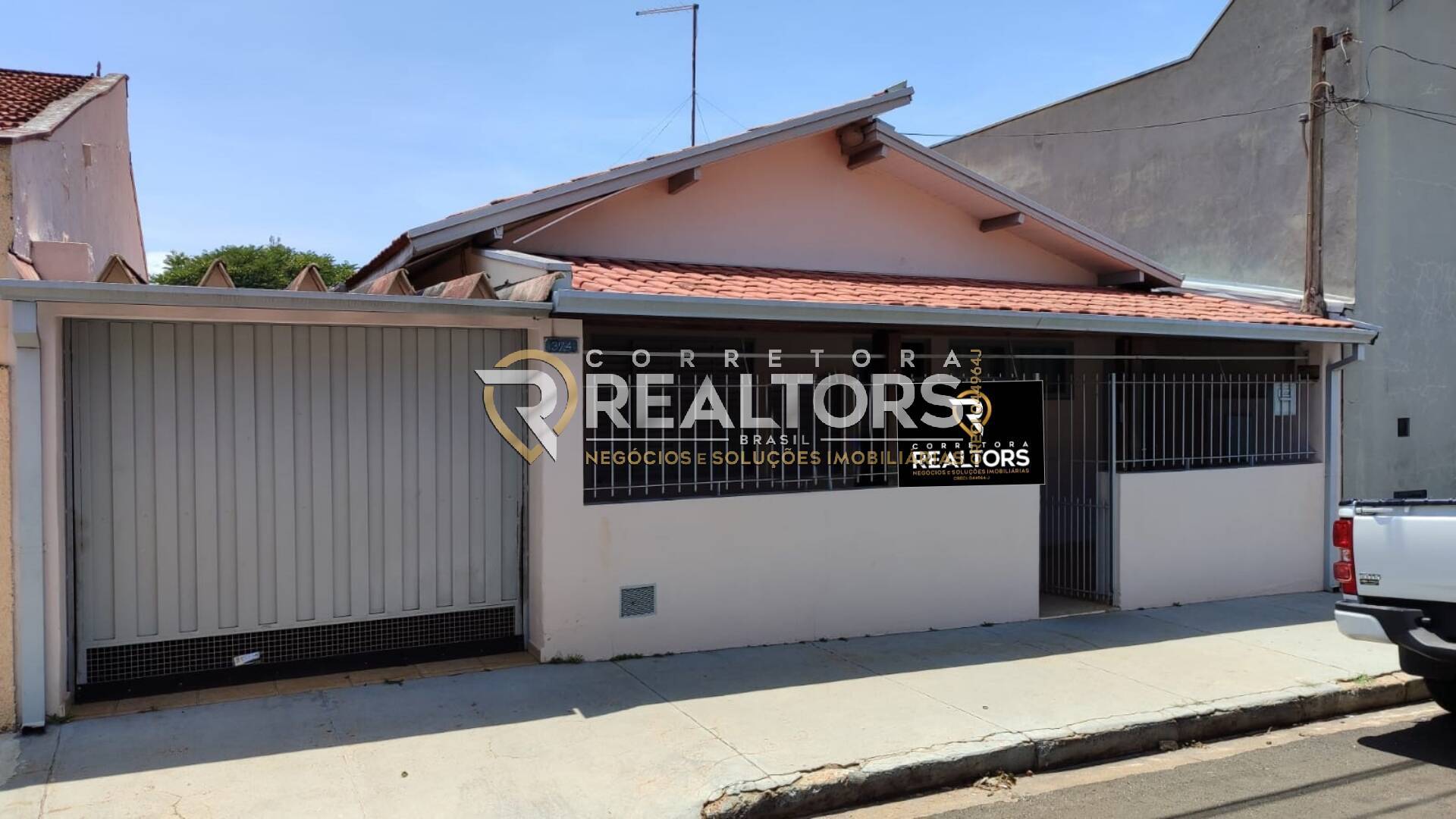Casa térrea bem localizada no jardim Bom pastor em Botucatu-SP
