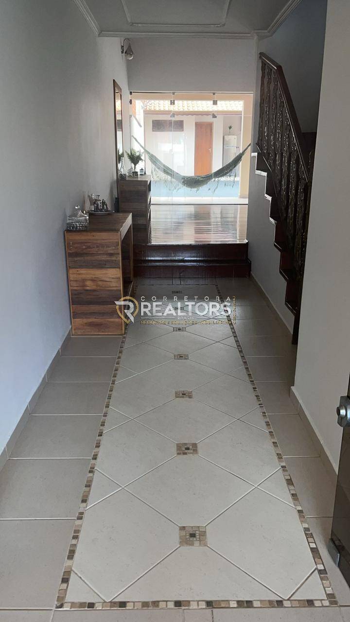 Sobrado à venda com 3 quartos, 300m² - Foto 4