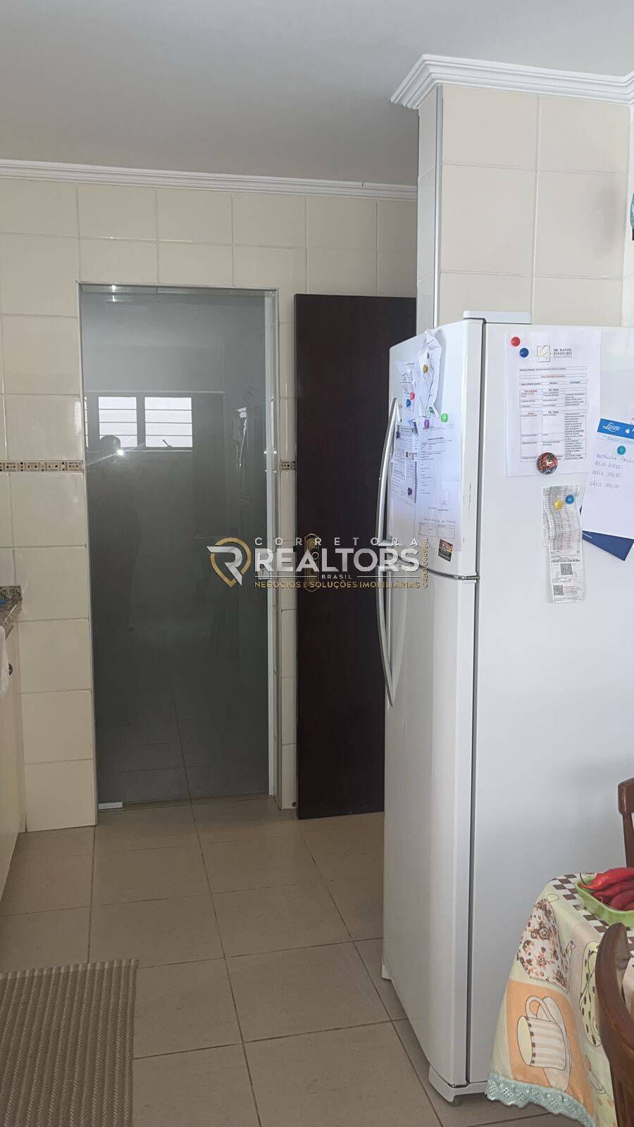 Sobrado à venda com 3 quartos, 300m² - Foto 11