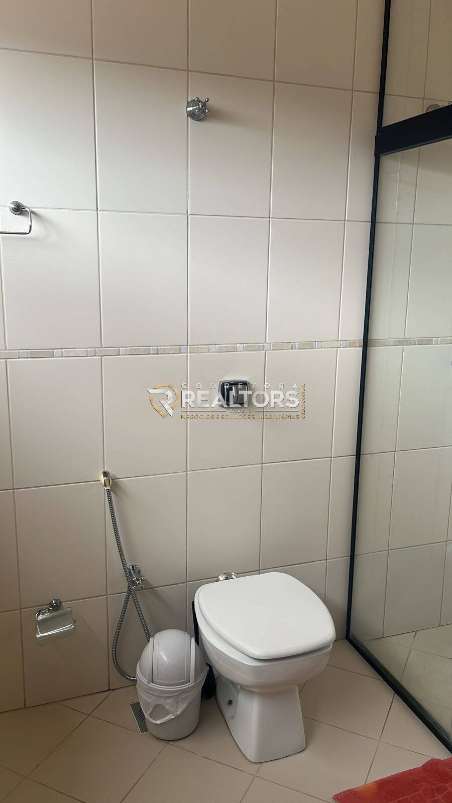 Sobrado à venda com 3 quartos, 300m² - Foto 25