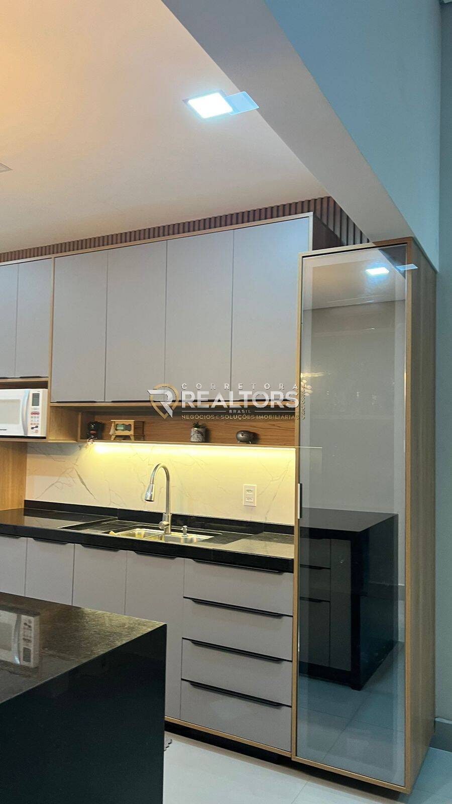 Casa à venda com 3 quartos, 184m² - Foto 13